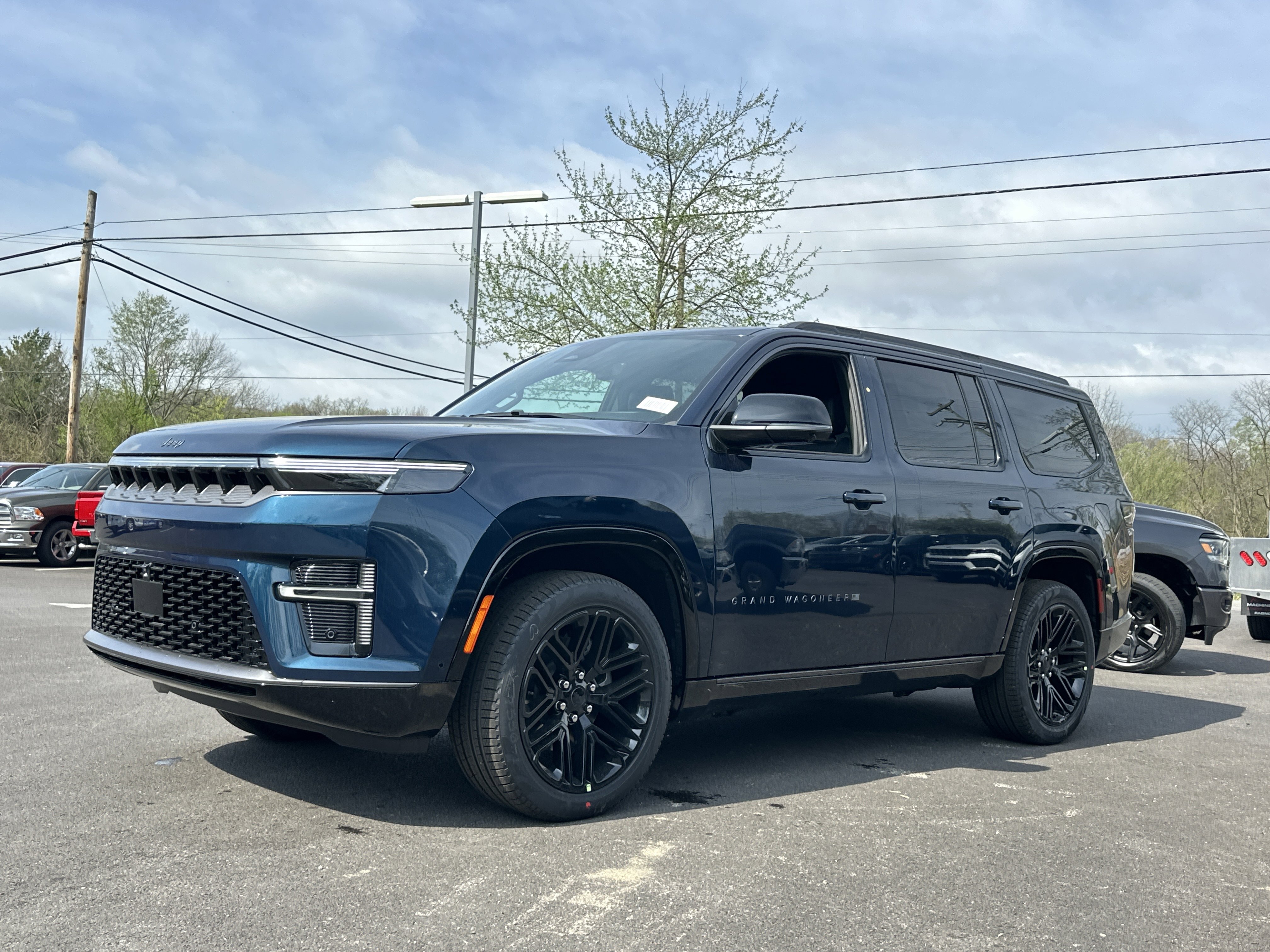 New 2026 Jeep Grand Wagoneer Limited AWD/4WD image 23