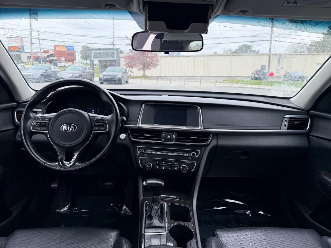Used 2017 Kia Optima EX FWD image 23