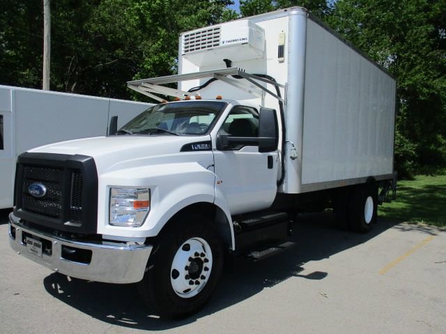 Used 2023 Ford F650 2WD Regular Cab Super Duty image 1
