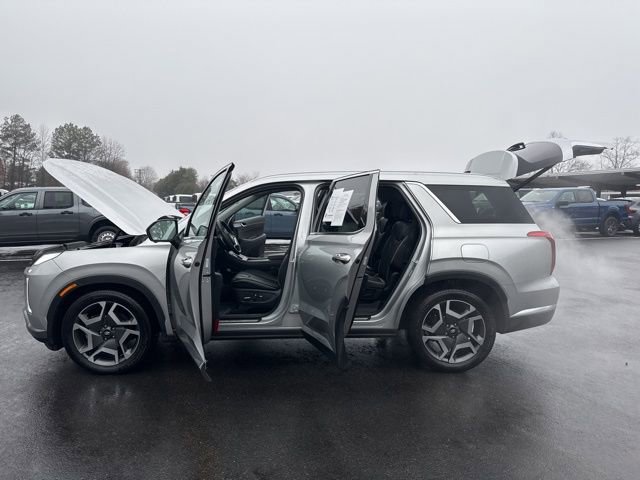 Used 2024 Hyundai Palisade Limited image 26