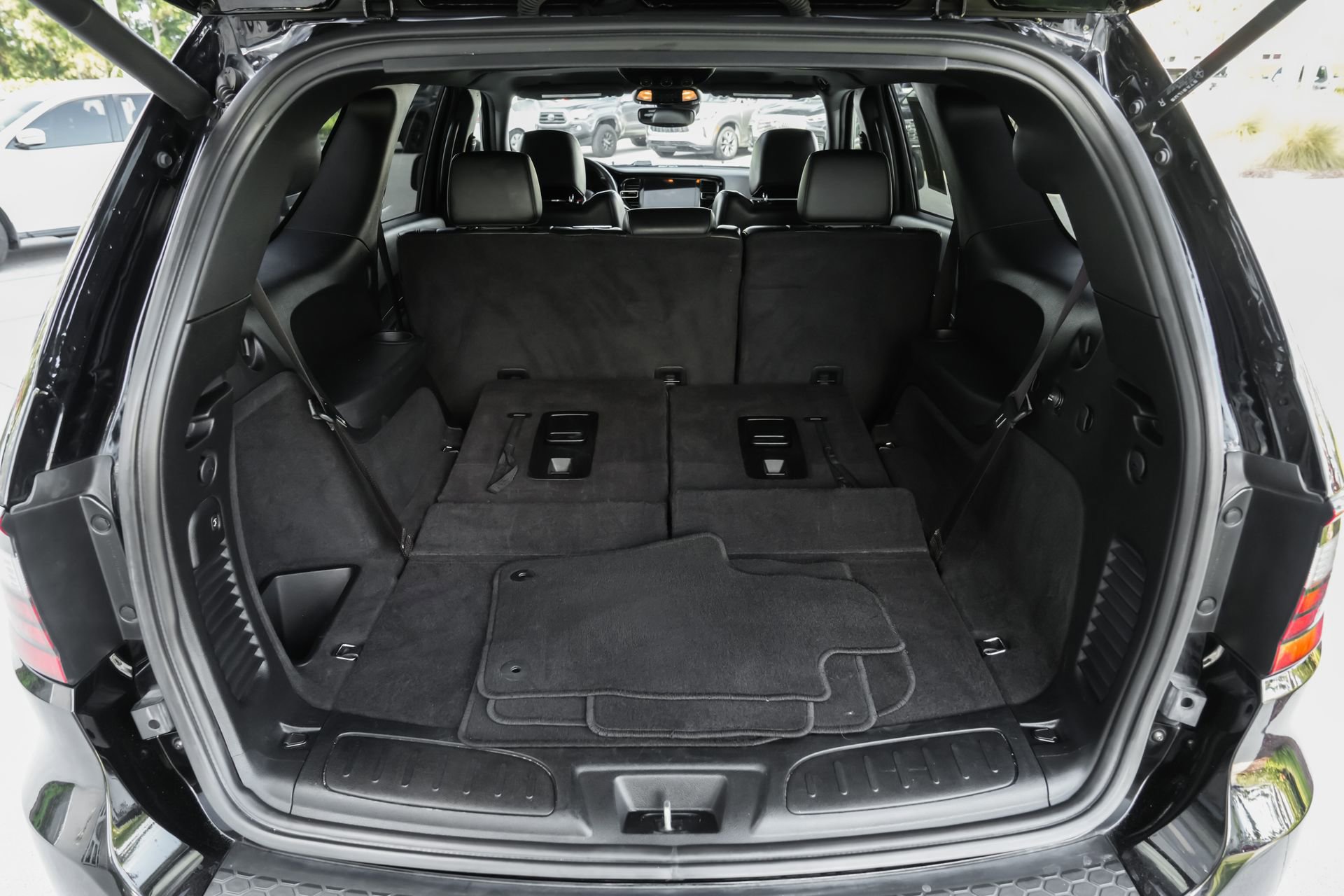 Used 2024 Dodge Durango R/T image 40