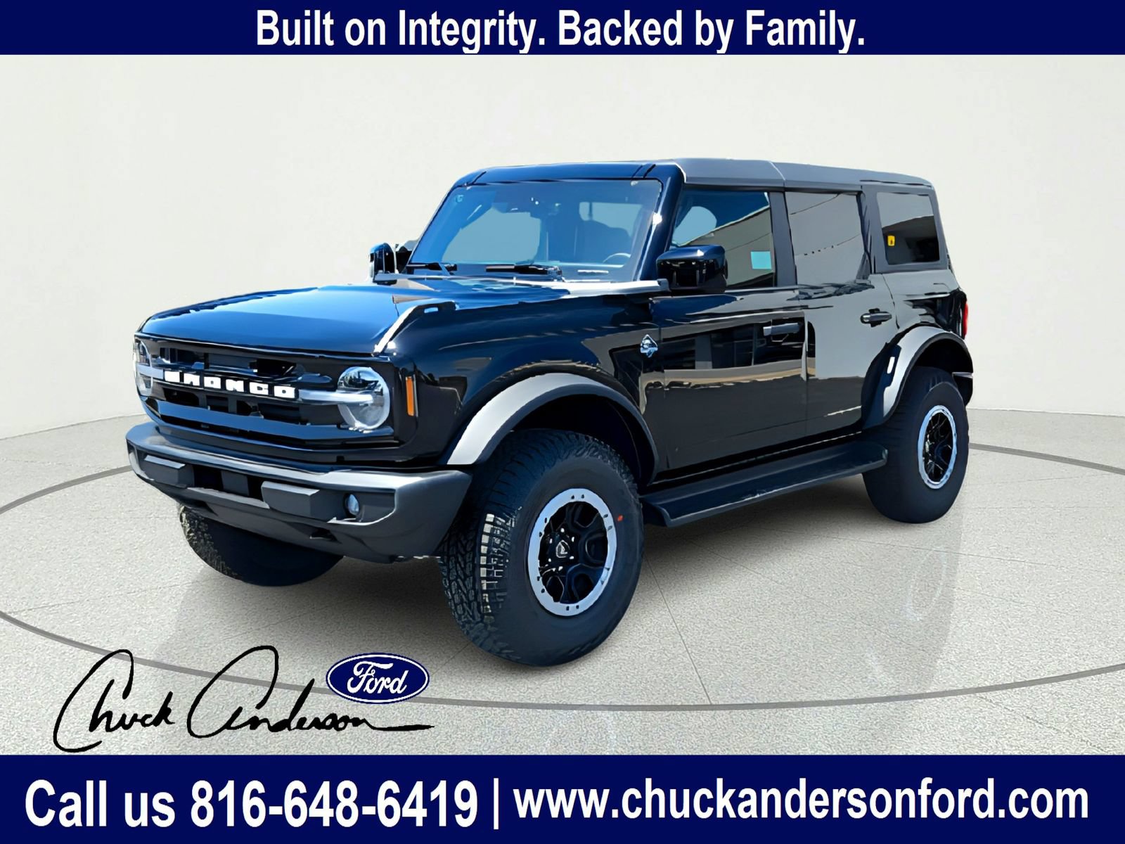 New 2026 Ford Bronco Outer Banks AWD/4WD image 2