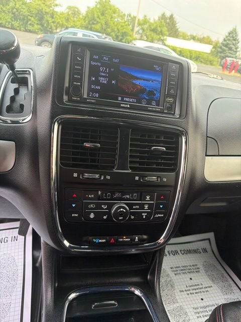 Used 2019 Dodge Grand Caravan GT FWD image 21