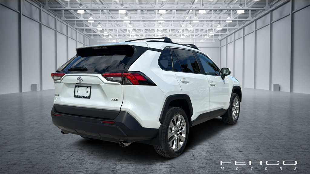Used 2024 Toyota RAV4 XLE Premium FWD image 5
