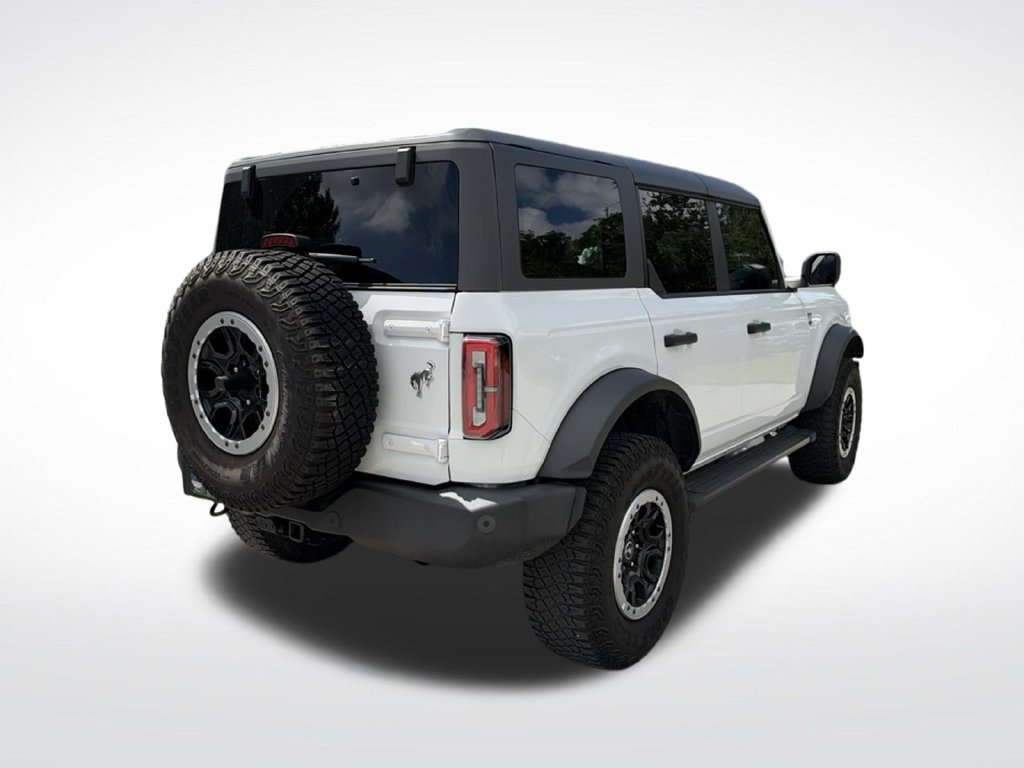 Used 2023 Ford Bronco Big Bend w/ Sasquatch Package AWD/4WD image 5