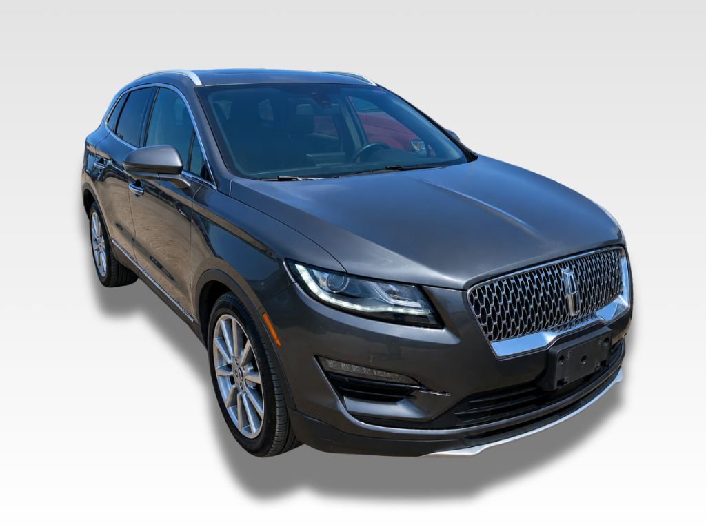 Used 2019 Lincoln MKC Reserve w/ MKC Technology Package FWD image 2