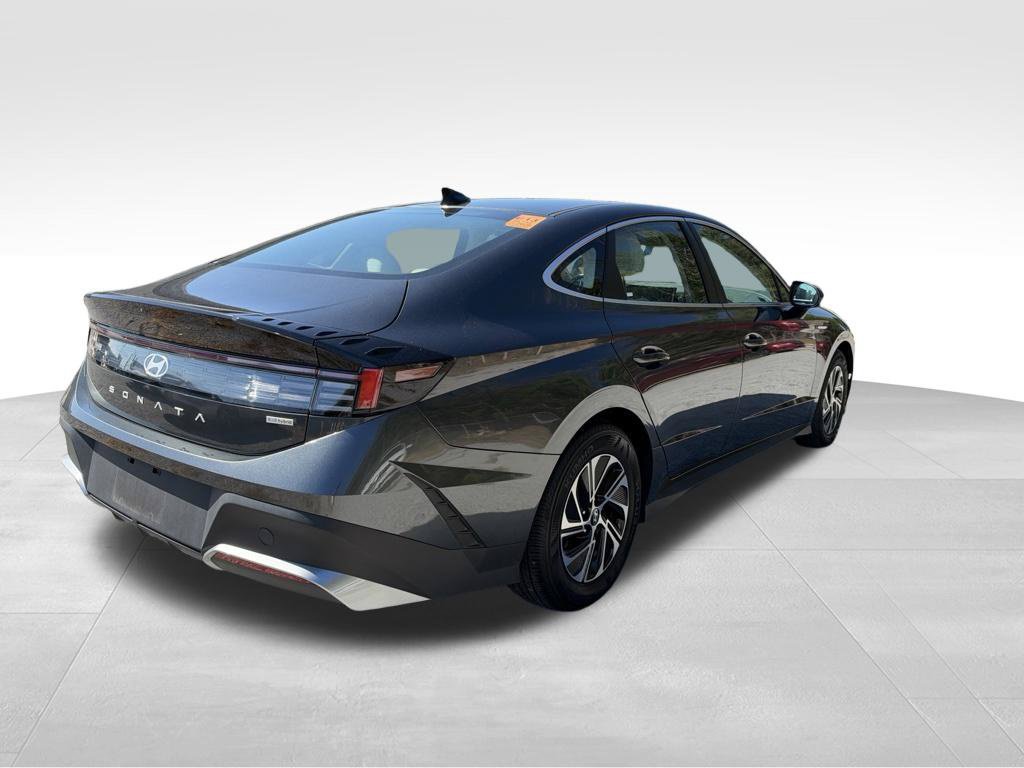 Used 2026 Hyundai Sonata Blue FWD image 10
