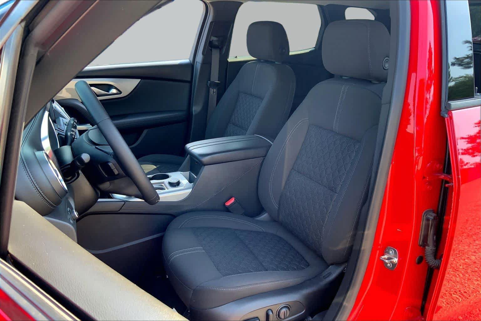 Used 2019 Chevrolet Blazer LT FWD image 7
