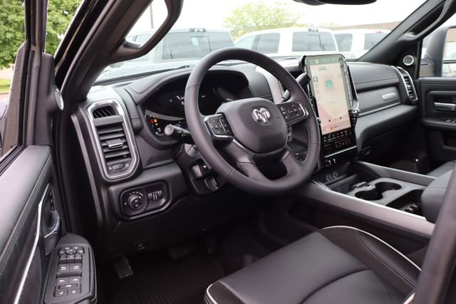 New 2026 RAM 3500 Laramie AWD/4WD image 20
