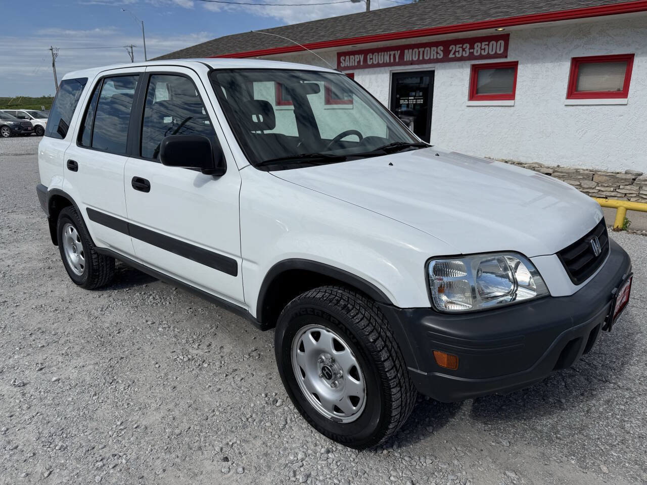 Used 2001 Honda CR-V LX image 1