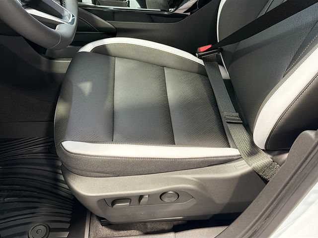 New 2026 Buick Envision Sport Touring AWD/4WD image 18