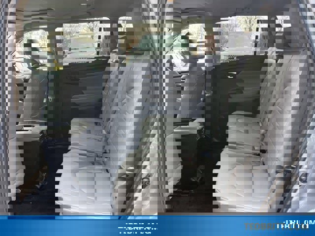 Used 2022 Toyota Highlander XLE image 12