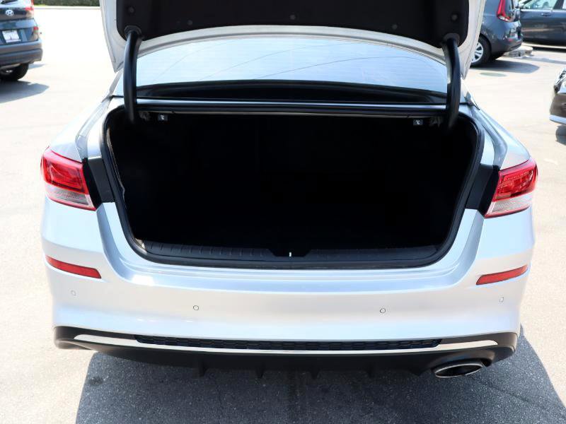 Used 2020 Kia Optima LX image 5