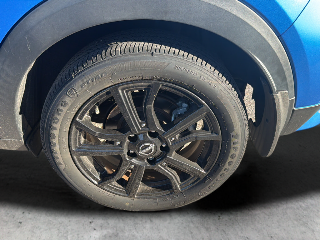 Certified 2024 Nissan Kicks SR w/ SR Premium Package FWD image 52