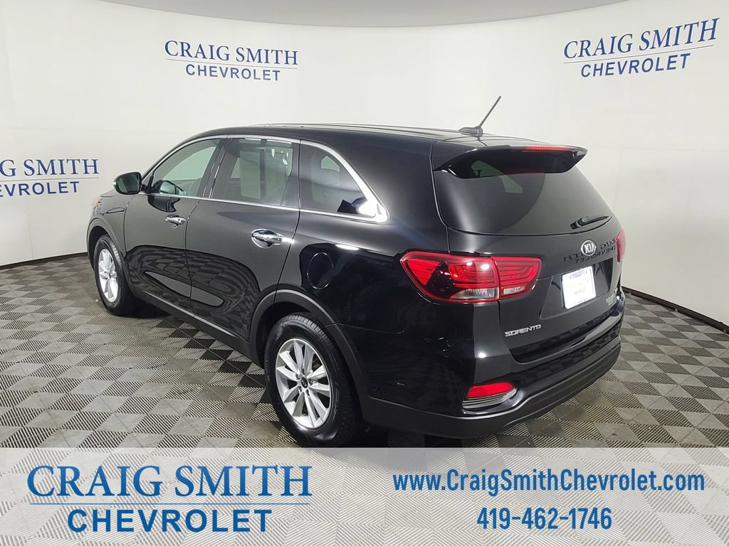 Used 2019 Kia Sorento FWD image 3