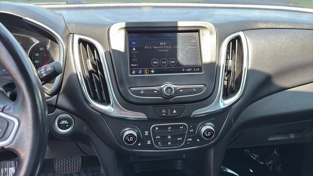 Used 2022 Chevrolet Equinox LT FWD image 25