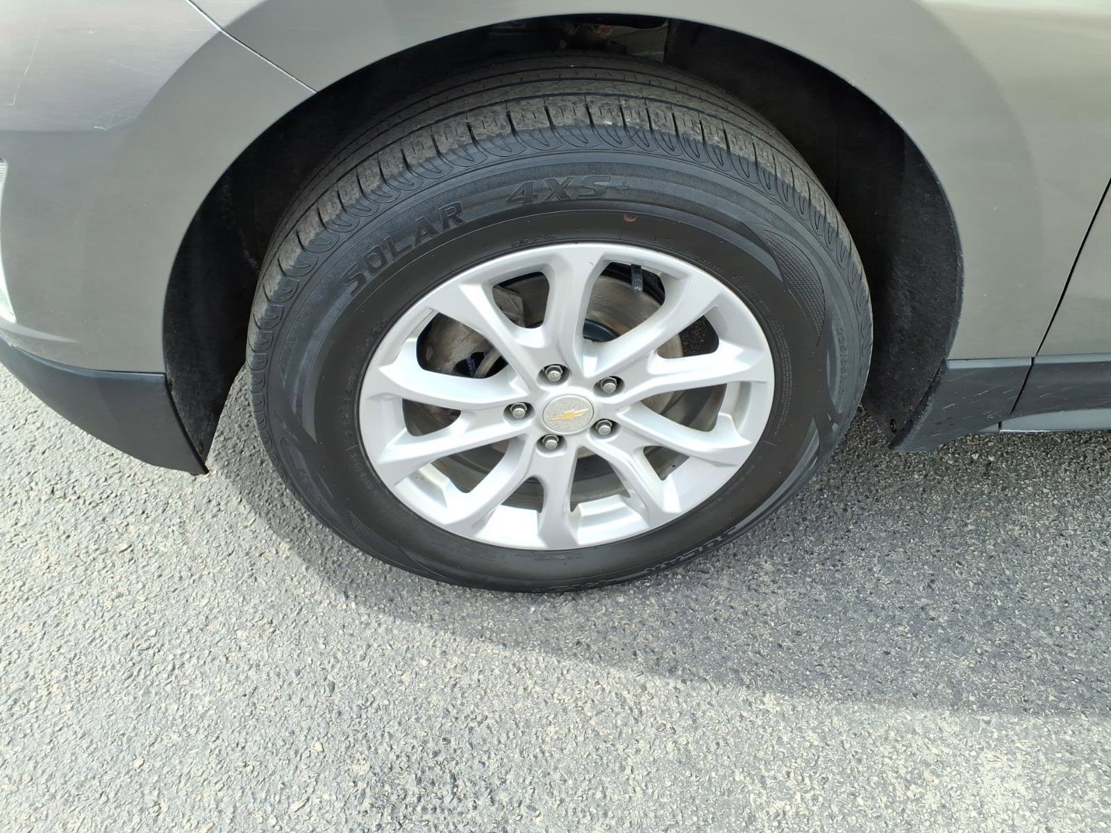 Used 2018 Chevrolet Equinox LT image 9