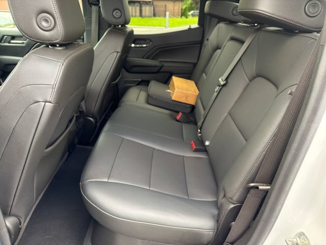 Used 2024 Chevrolet Colorado LT w/ LT Convenience Package III AWD/4WD image 24