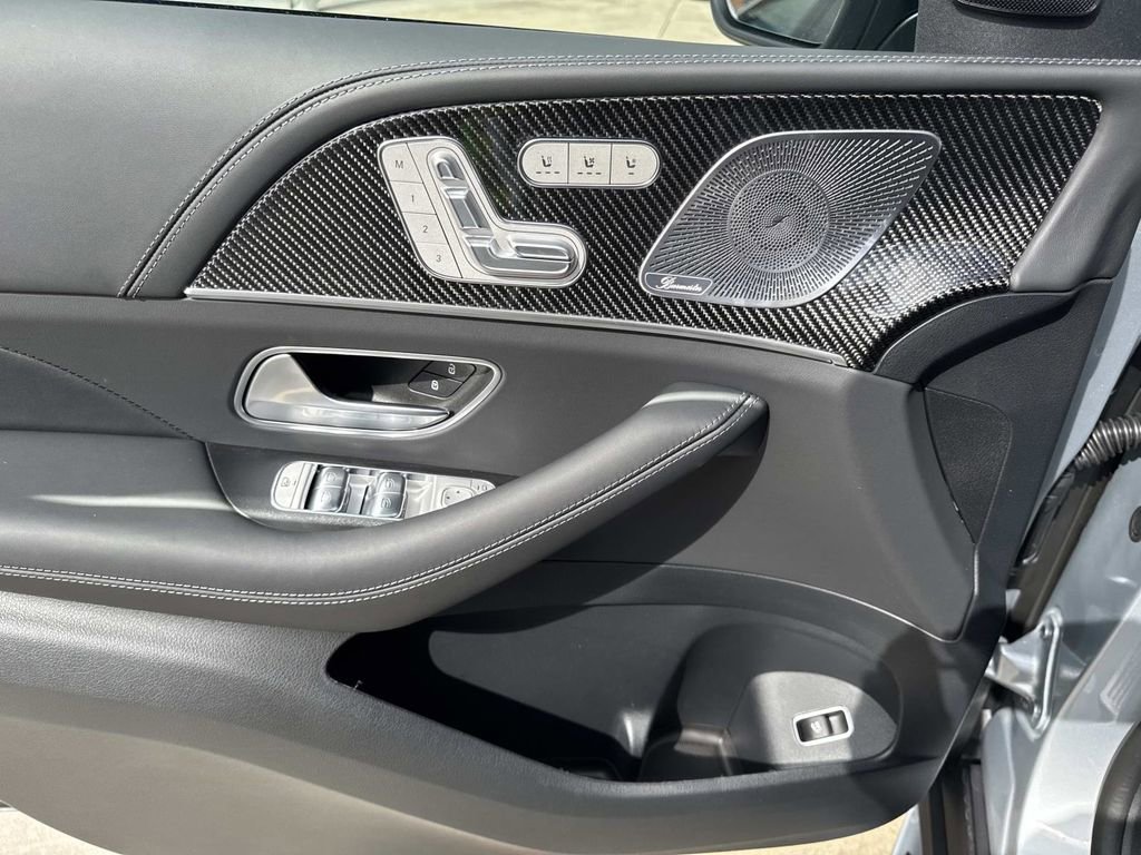 New 2026 Mercedes-Benz GLE 53 AMG 4MATIC image 17