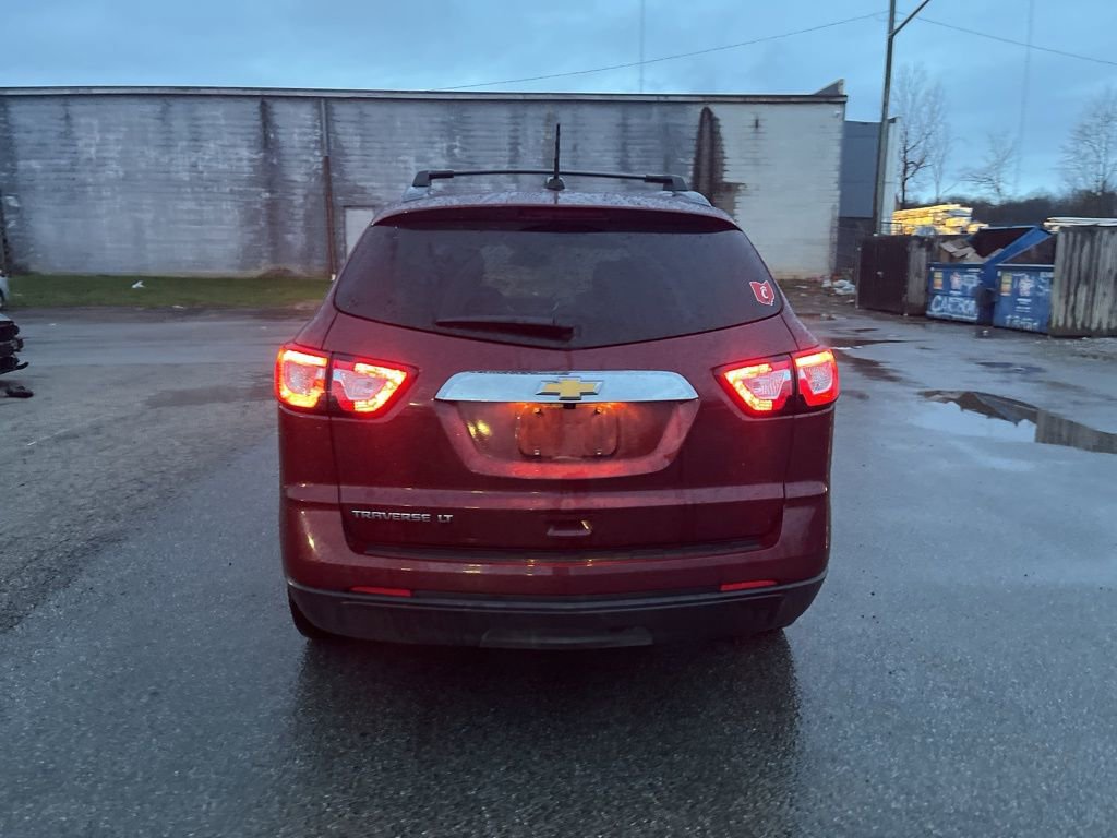 Used 2017 Chevrolet Traverse LT w/ Style and Technology Package image 13