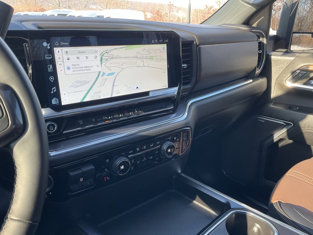 Used 2024 Chevrolet Silverado 2500 High Country image 9