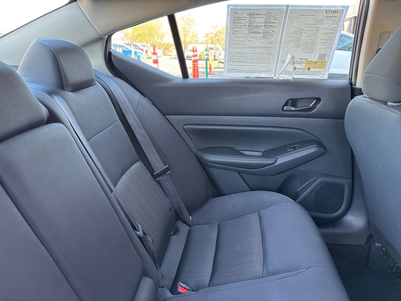 Used 2025 Nissan Altima 2.5 SV FWD image 37