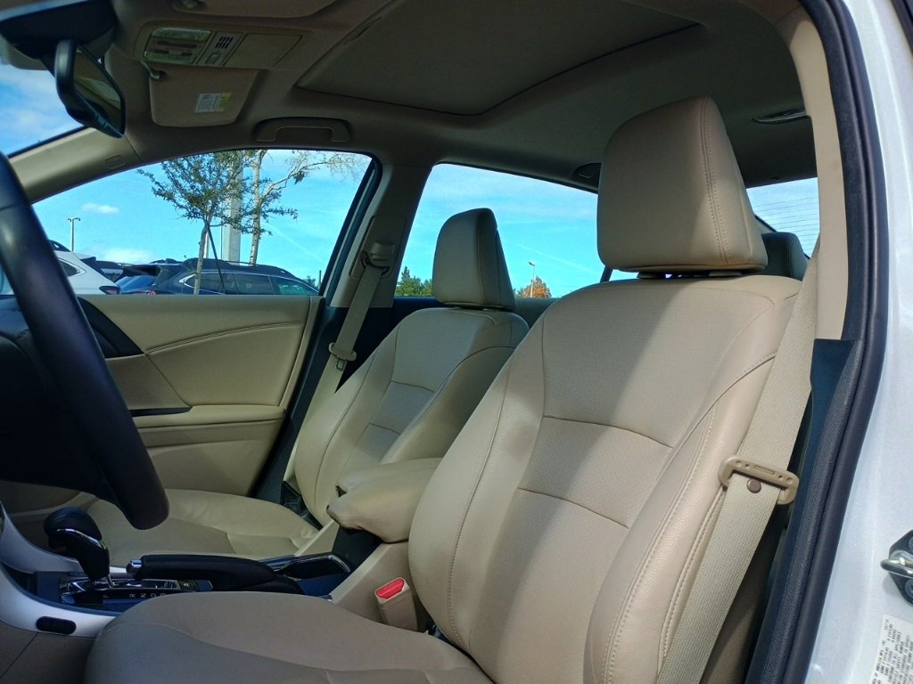 Used 2015 Honda Accord EX-L image 14