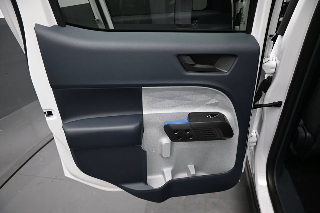 New 2026 Ford Maverick XLT FWD image 7