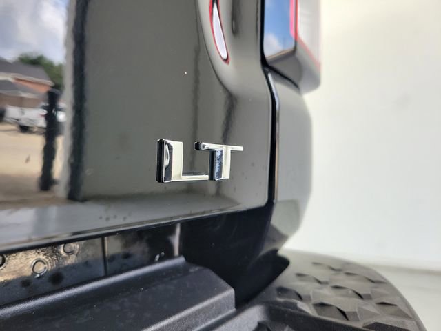 Used 2023 Chevrolet Colorado LT w/ LT Convenience Package II RWD image 8