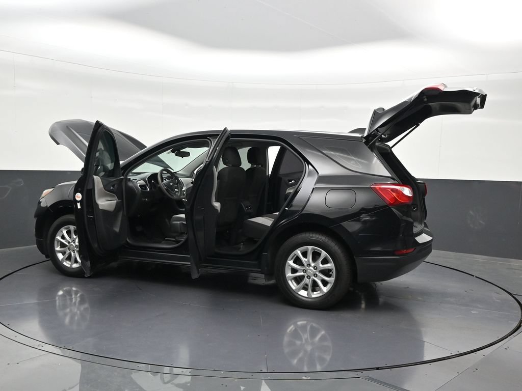 Used 2020 Chevrolet Equinox LS FWD image 34