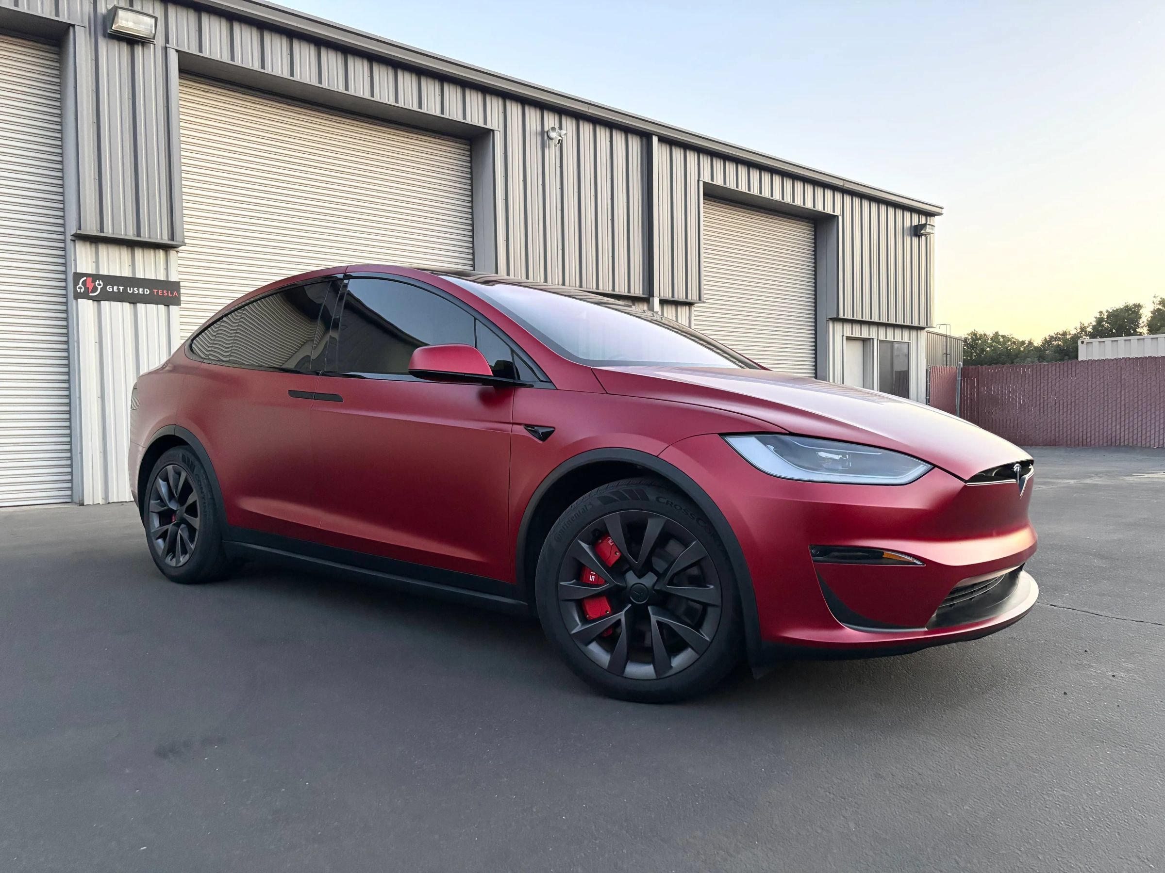 Used 2025 Tesla Model X AWD/4WD image 2