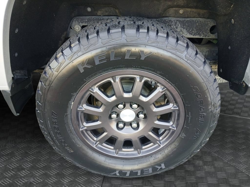 Used 2016 GMC Canyon SLE w/ All Terrain Package AWD/4WD image 23