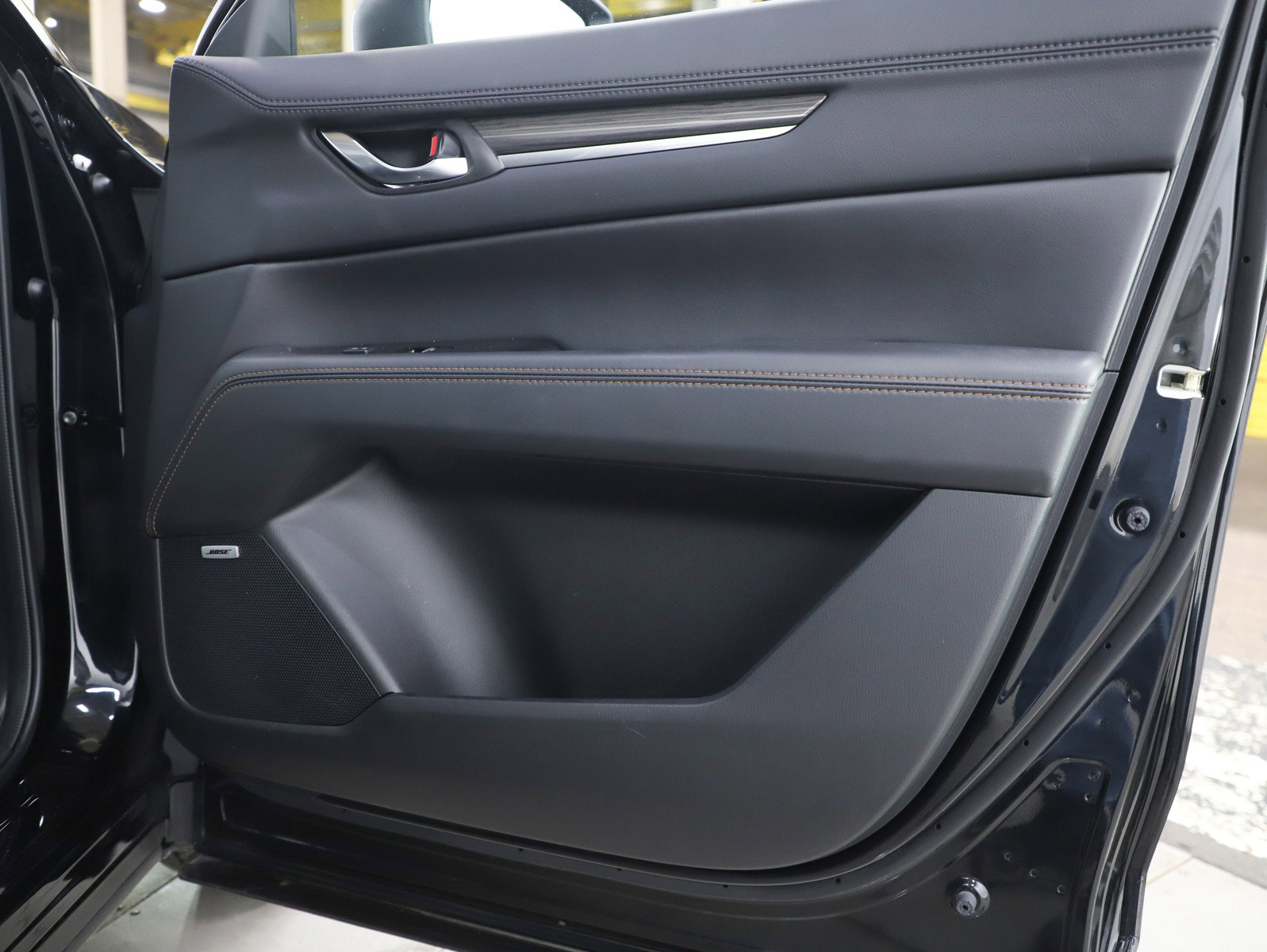 Used 2023 MAZDA CX-5 AWD 2.5 S w/ Premium Package image 9