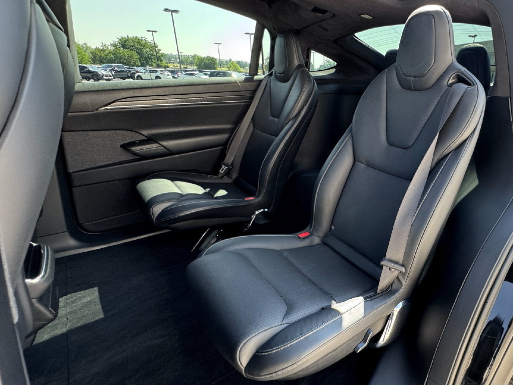 Used 2022 Tesla Model X Plaid AWD/4WD image 31