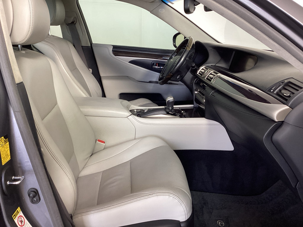 Used 2014 Lexus LS 460 L RWD image 9