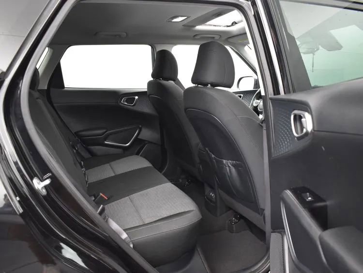 Used 2023 Kia Soul EX FWD image 18