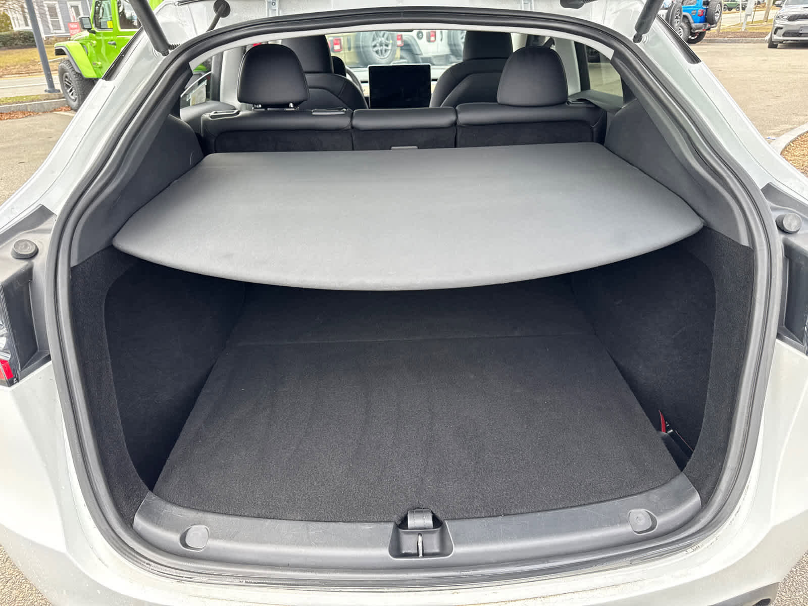 Used 2025 Tesla Model Y Performance image 33