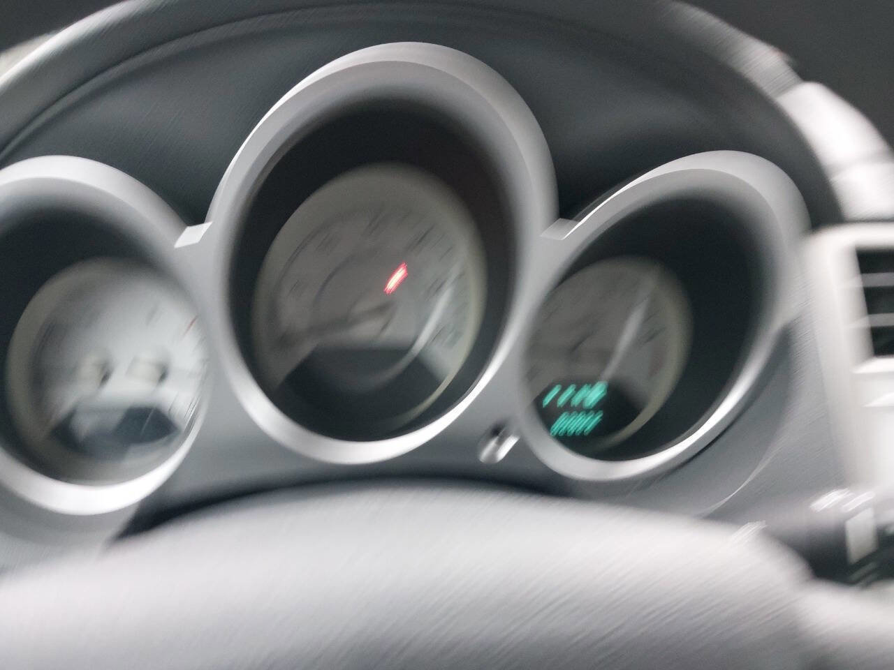 Used 2008 Chrysler Sebring Touring image 10