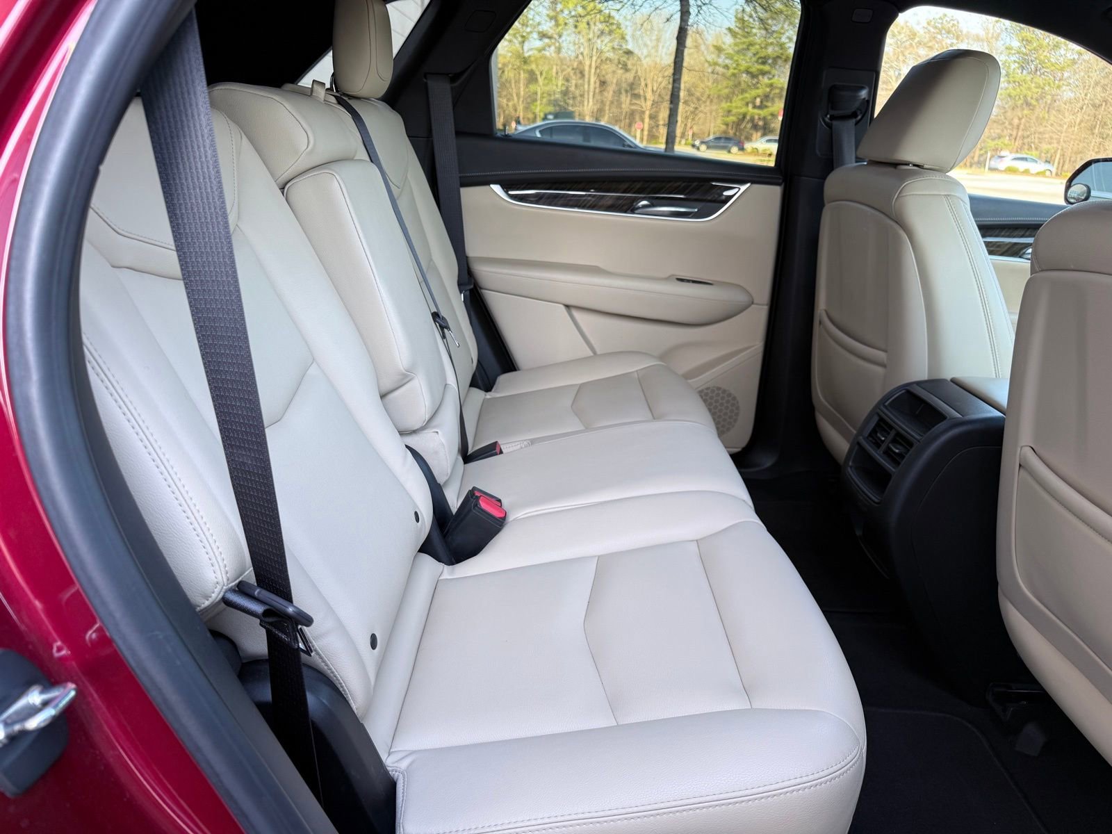 Used 2017 Cadillac XT5 FWD image 37