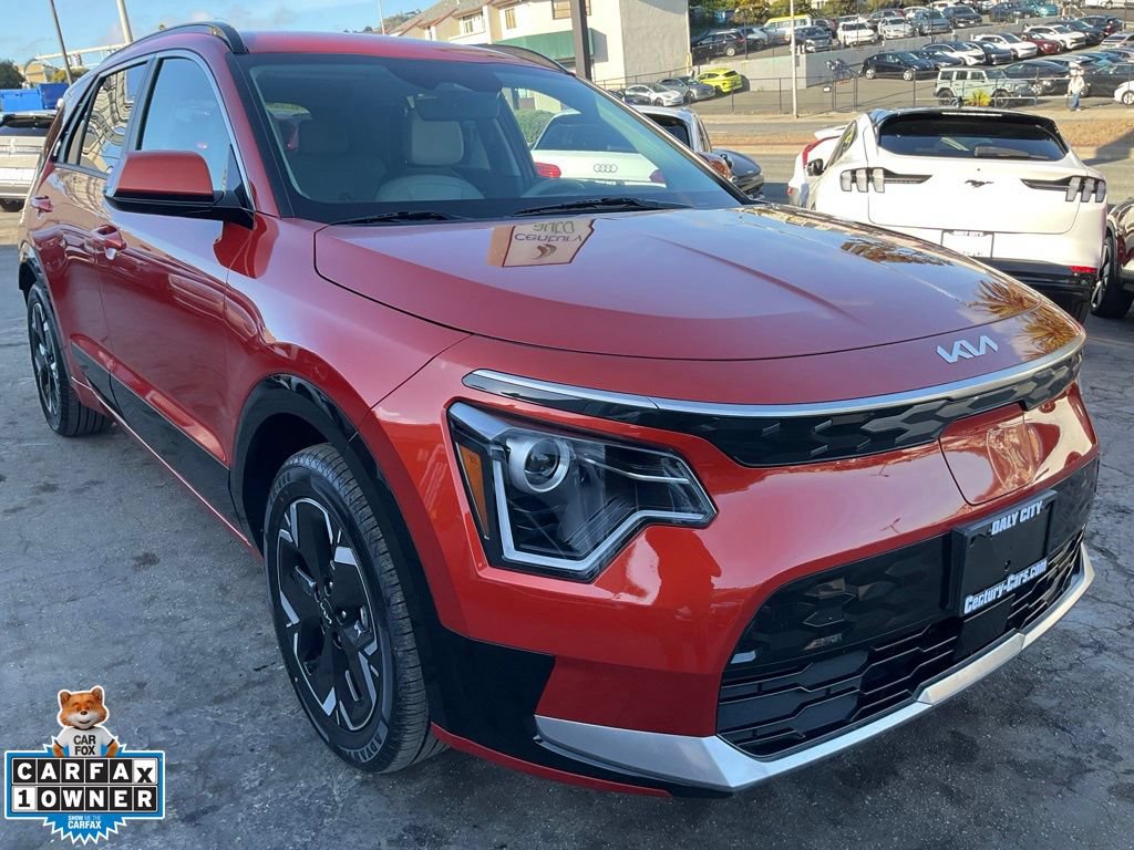 Used 2023 Kia Niro Wind FWD image 65