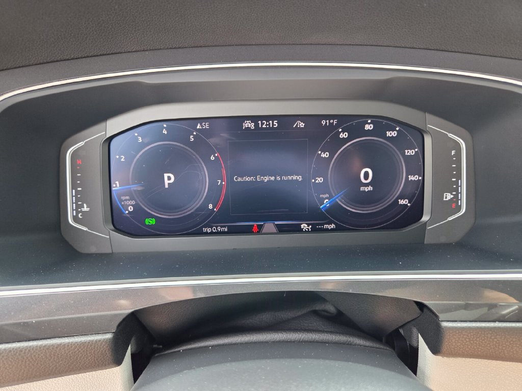 Used 2024 Volkswagen Tiguan SEL R-Line AWD/4WD image 32