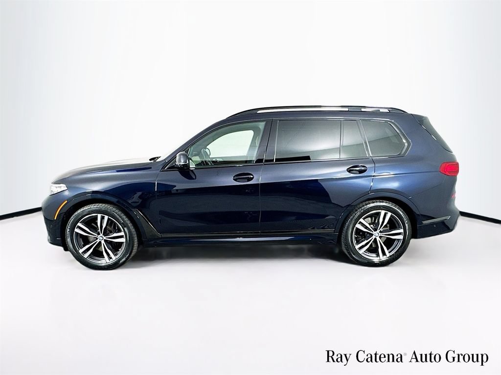 Used 2021 BMW X7 xDrive40i w/ M Sport Package AWD/4WD image 4