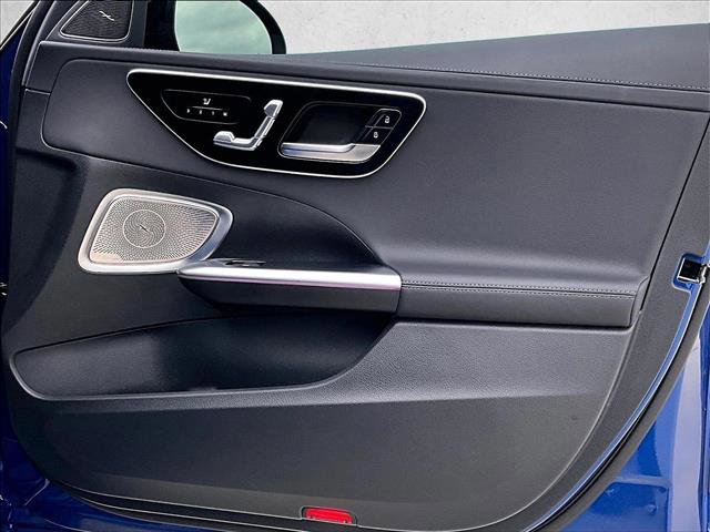 Used 2025 Mercedes-Benz C 300 Sedan image 19