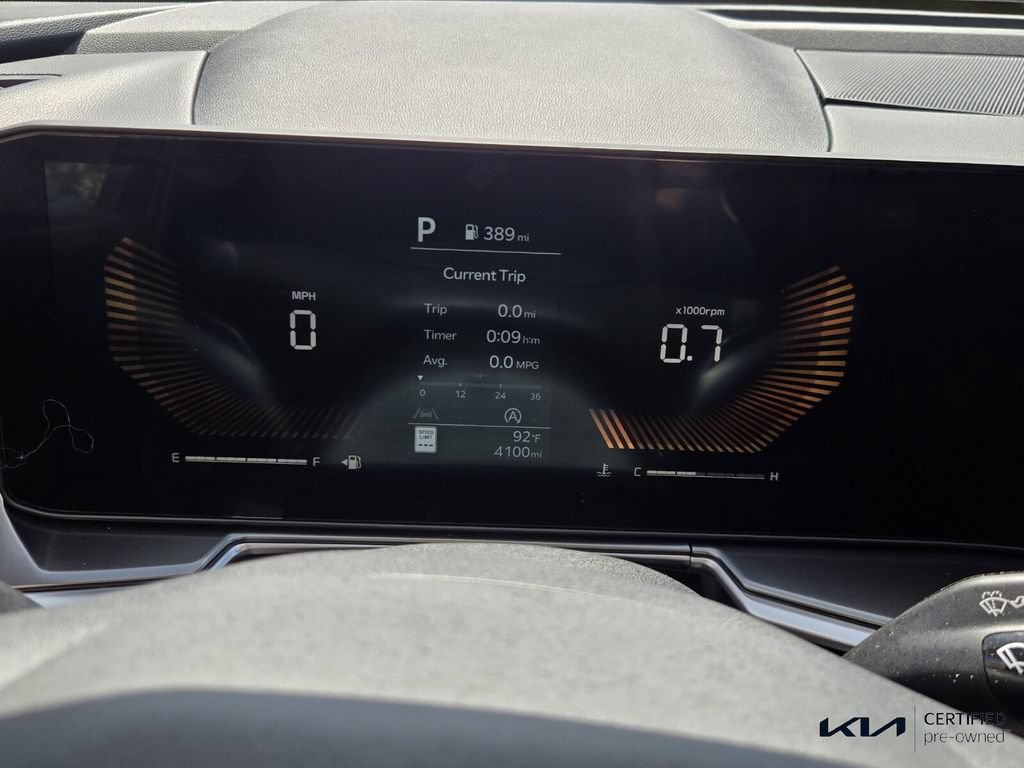 Certified 2026 Kia Sorento LX FWD image 25