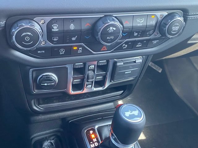 New 2025 Jeep Wrangler Unlimited Sahara AWD/4WD image 22