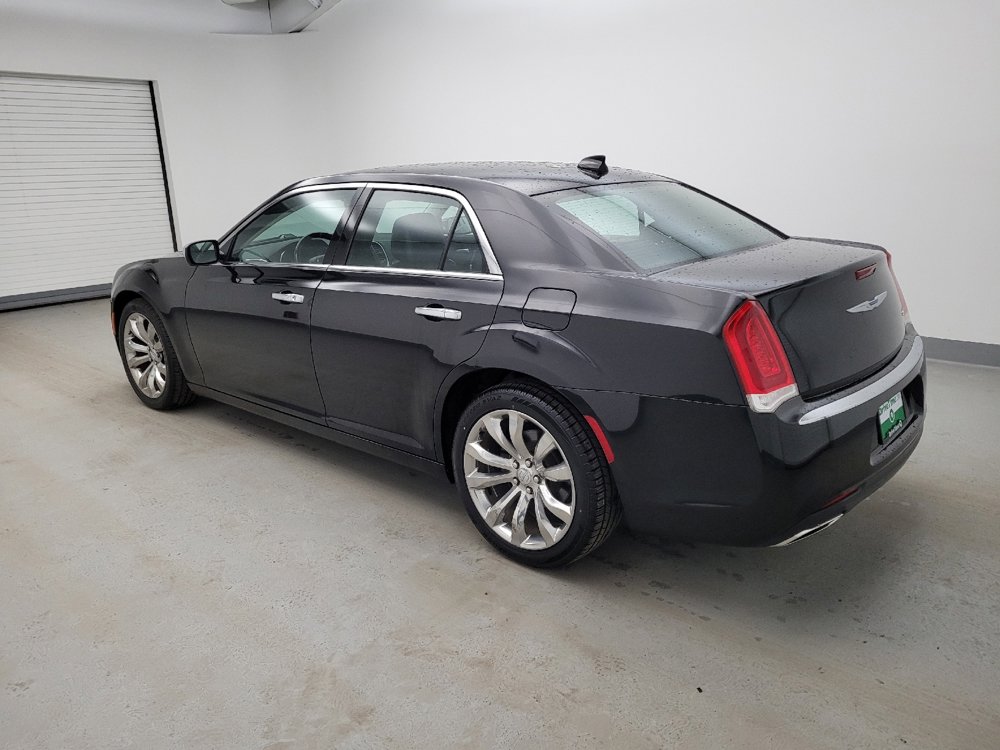 Used 2019 Chrysler 300 Limited image 3