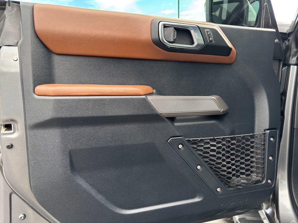 Used 2022 Ford Bronco Outer Banks image 22
