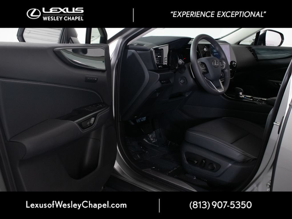 Used 2025 Lexus NX 350 AWD w/ Accessory Package (Z2) image 20