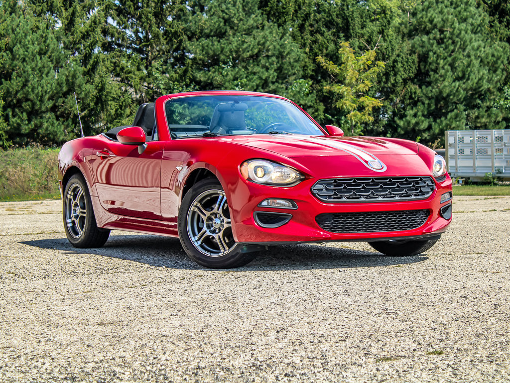 Used 2019 FIAT 124 Spider Classica RWD image 33