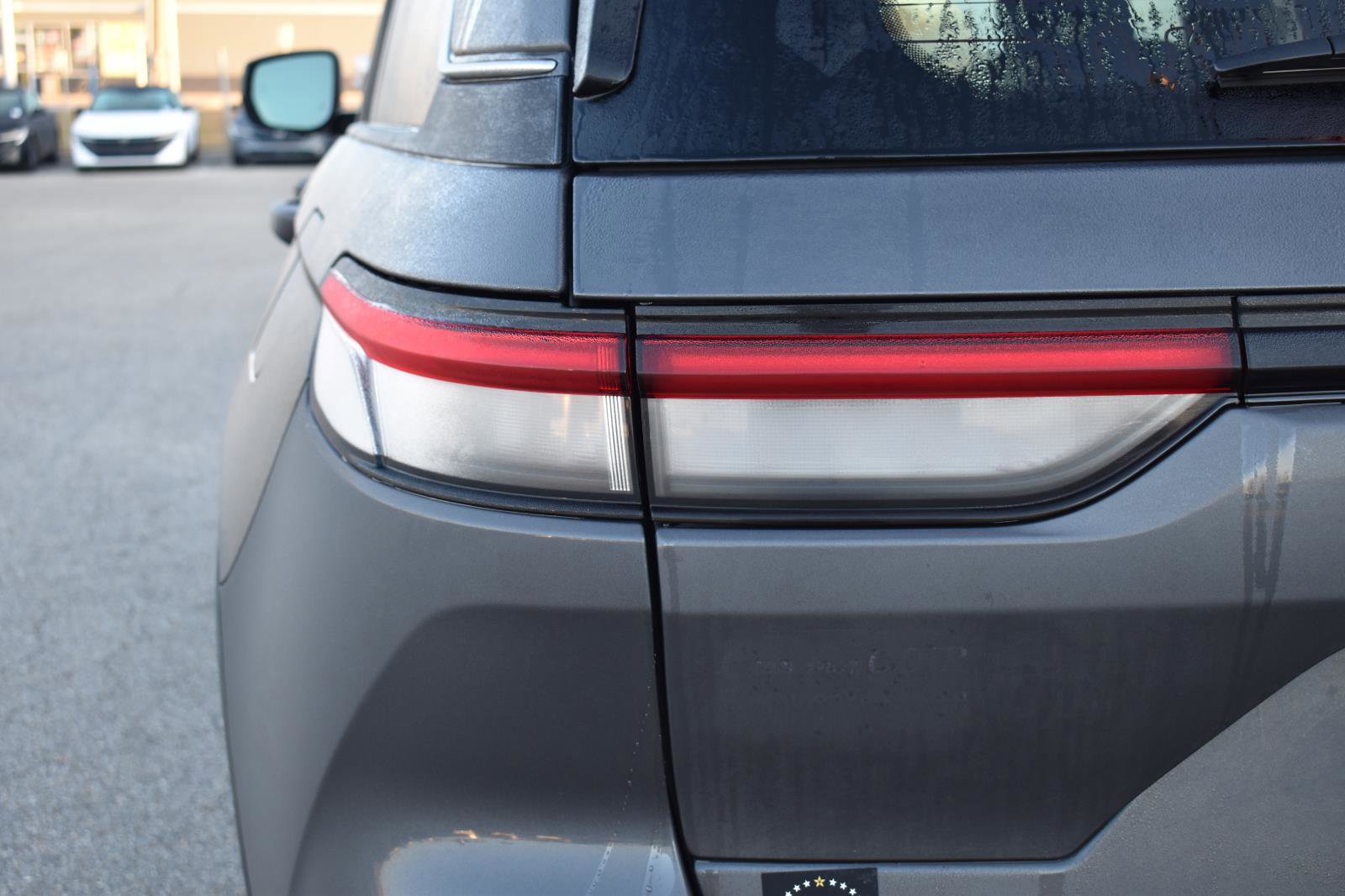 Used 2024 Jeep Grand Cherokee Laredo w/ Trailer Tow Package image 7